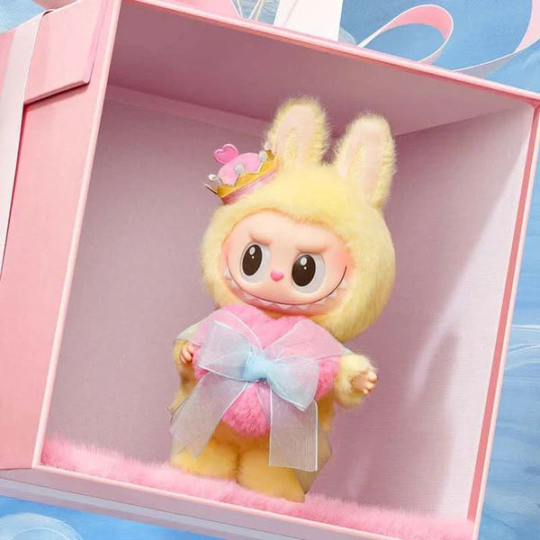 THE MONSTERS Labubu Let's Checkmate Series The Queen Vinyl Plush Hanging Card