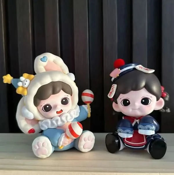 Zoraa Baby Zombie Figurine, Hanging Card